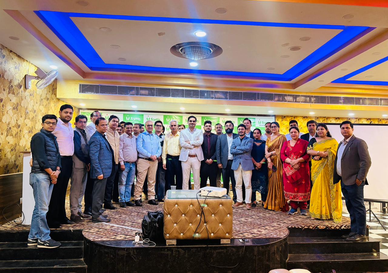 Home Dr.Ambesh Fortish Event1
